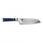 TA-0702 Santoku nůž s ostřím 18 cm z limitované série Engetsu k 20. výročí nožů řady Shun. Omezená sběratelská série o 1996 kusech. ultra-exkluzivní speciální sérii na nejvyšší úrovni: 71 střídavých vrstev VG10 a Nerezové oceli VG2. 